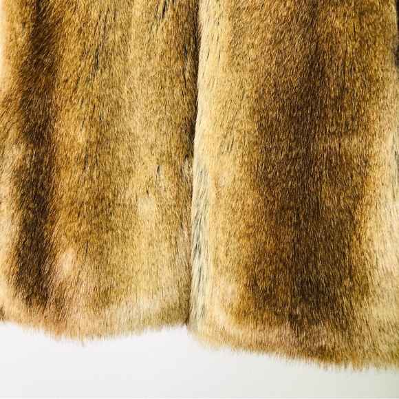 ZARA Trafaluc Outerwear Brown Faux Fur Vest Size S Mid-Length Jacket Sleeveless - Picture 3 of 8